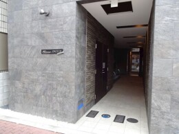 8698-3-131814.jpg